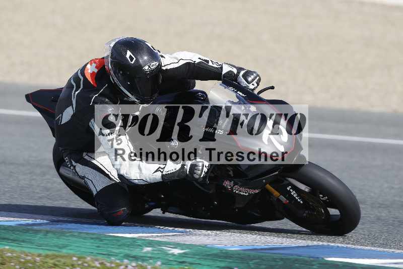 /Archiv-2024/01 26.-28.01.2024 Moto Center Thun Jerez/Gruppe schwarz-black/75